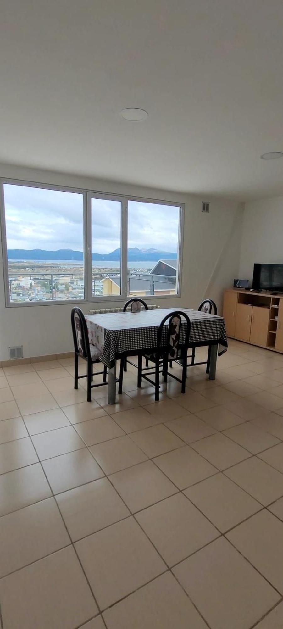 Apartment Myr *